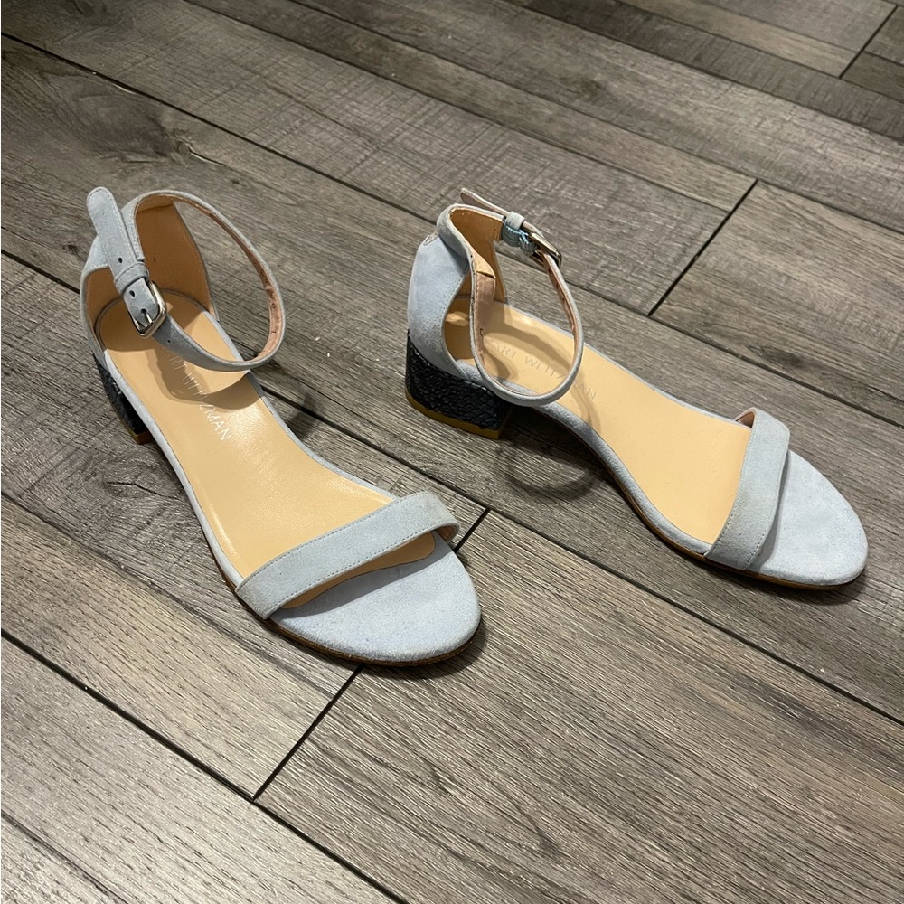 Stuart Weitzman periwinkle blue gray Ankle Strap Sandals size 7